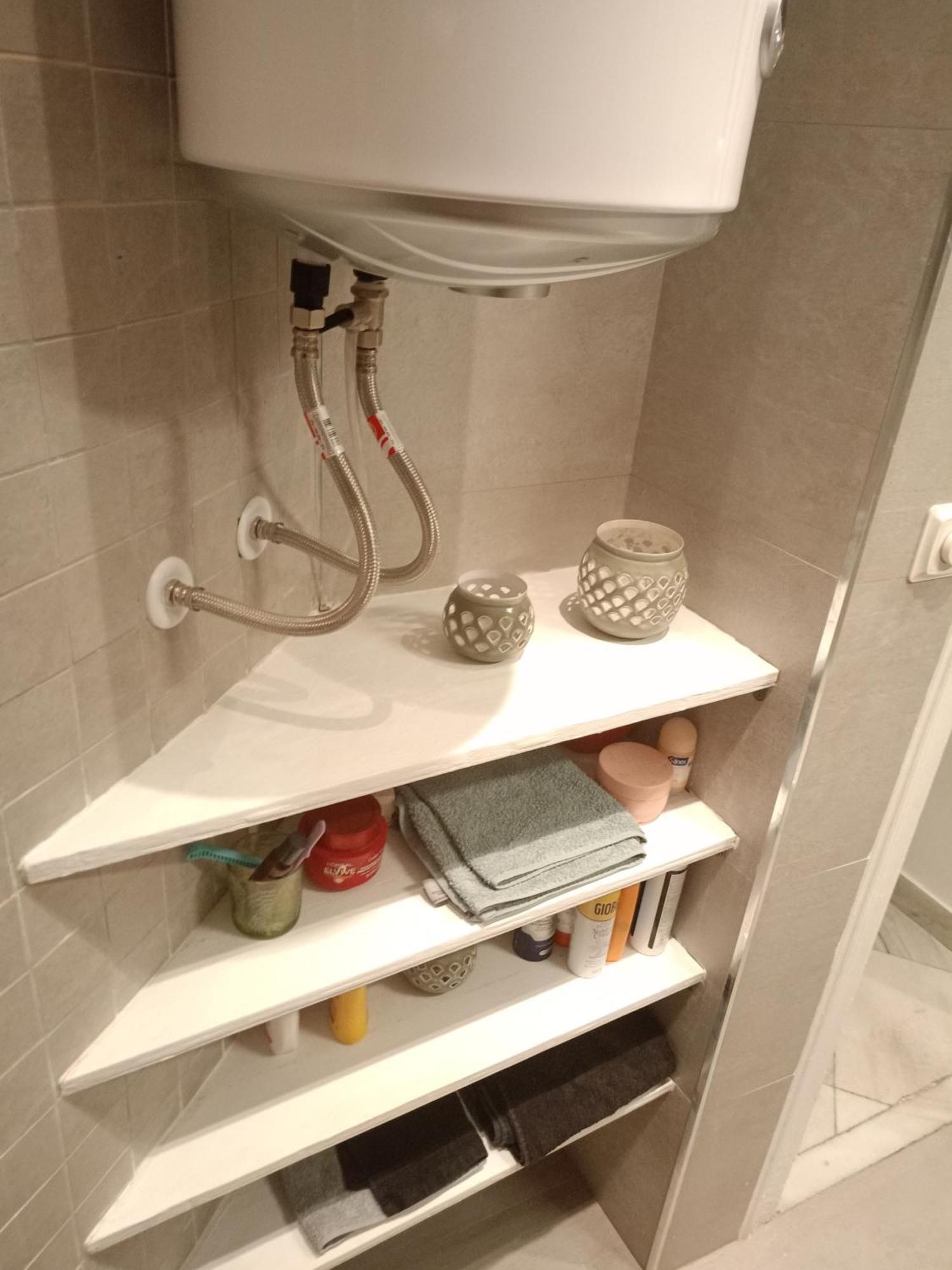 Small Stylish Room With Comfortable Queen-Size Bed In Very Large, Beautifully Decorated Shared Flat In The Historic Centre Of Malaga Málaga Exterior foto